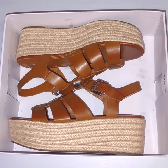 ๐ฃMARC FISHER Joven Espadrille Wedge Sandal in Natural Beige - Picture 8 of 17